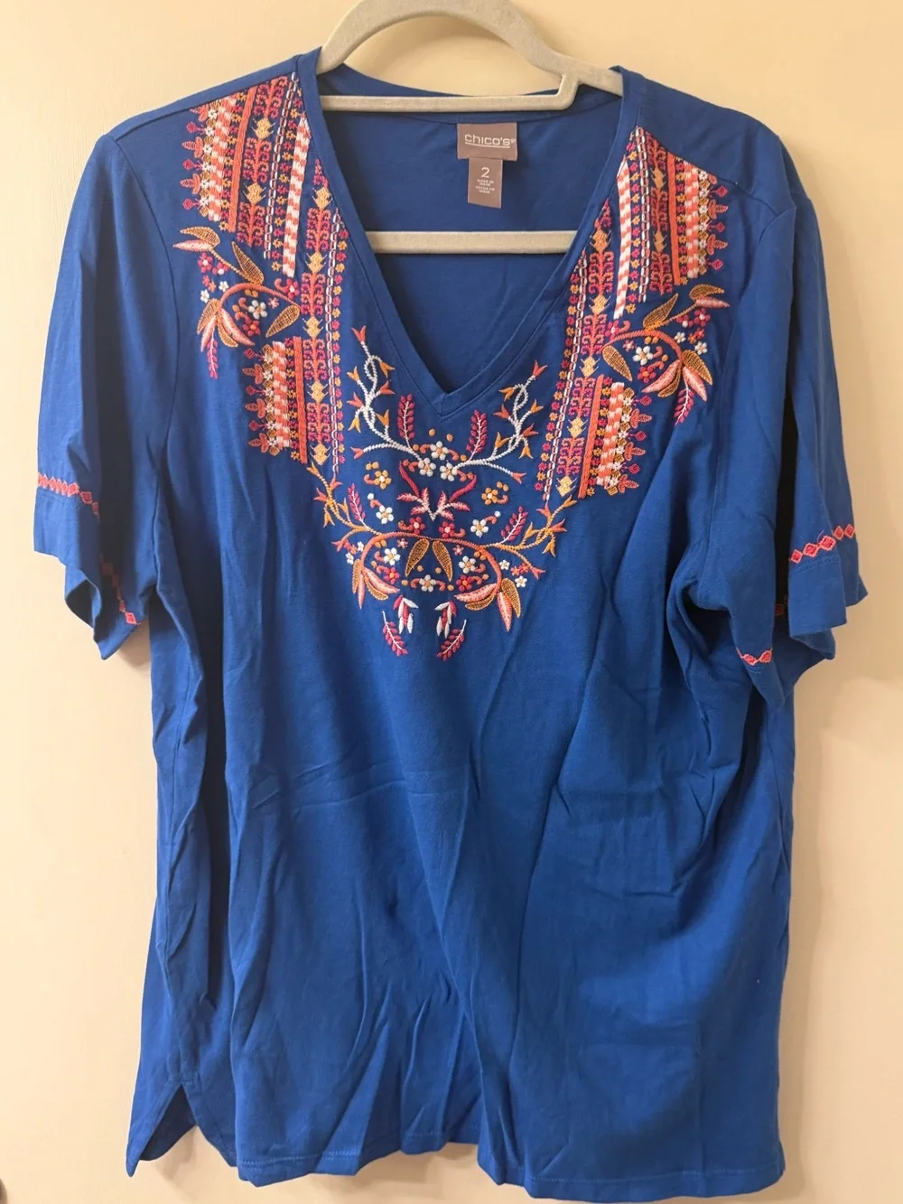Chico's Embroidered V-Neck Short Sleeve Blouse Top Blue Size 2 (US Large)